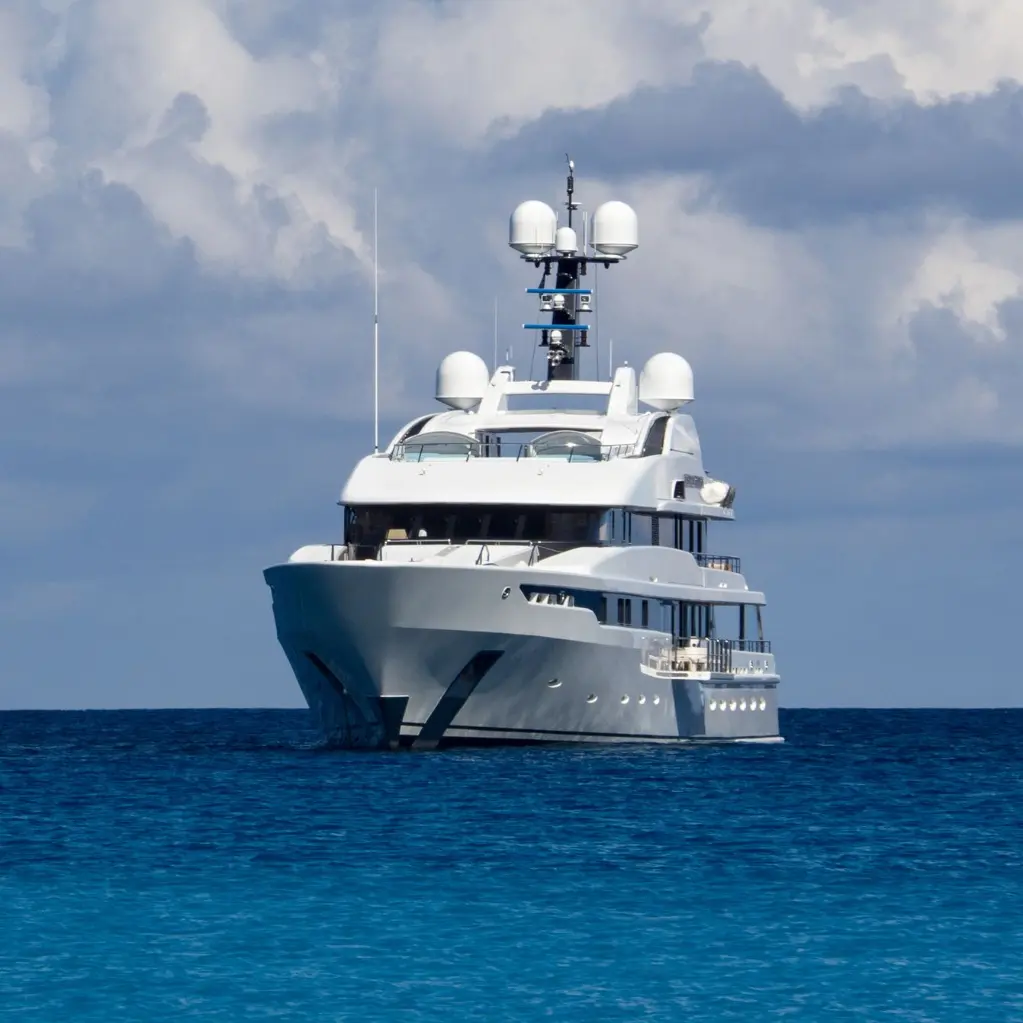 Yacht
